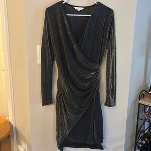 Sparkly Amaryllis black wrap shaped dress - M